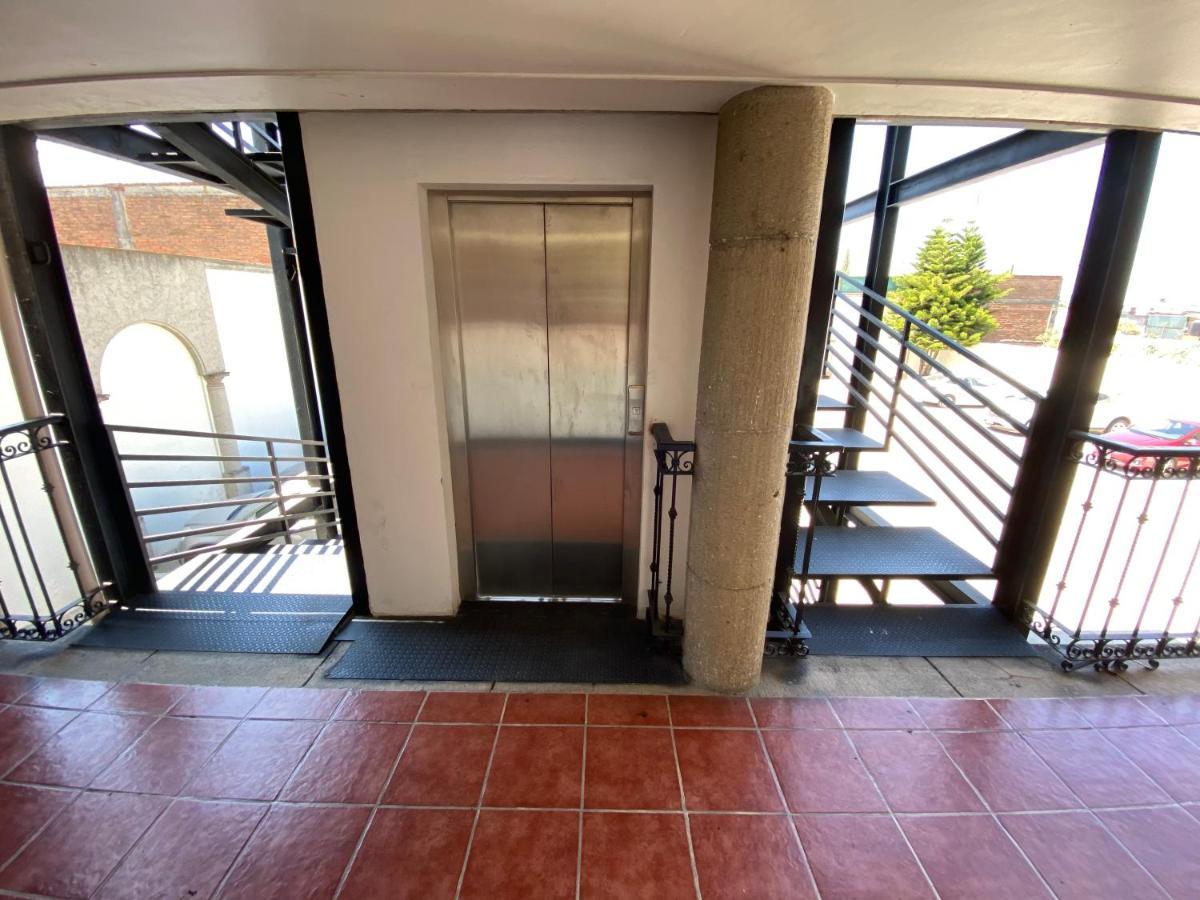 Hotel Flamingos De Ciudad Guzman Luaran gambar